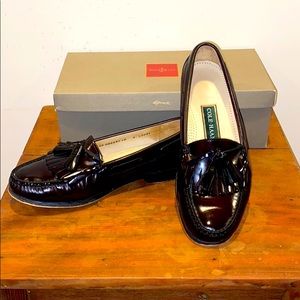 Cole Haan size 10D Cordavan Tassel Loafers